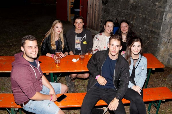 img-5493a9210C35B-F7EF-5339-0D62-8851C8D56B3C.jpg