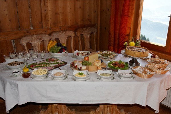 img-2390FB13FE55-C0D1-3D54-6527-AE8DF60327E3.jpg